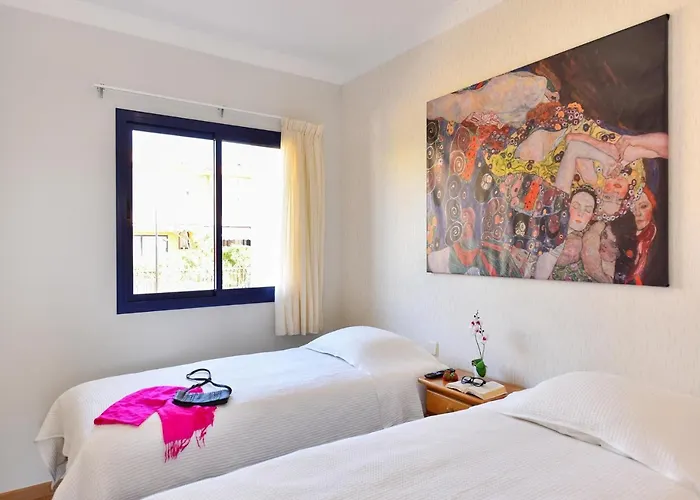 Hébergement de vacances Feliz 44 *